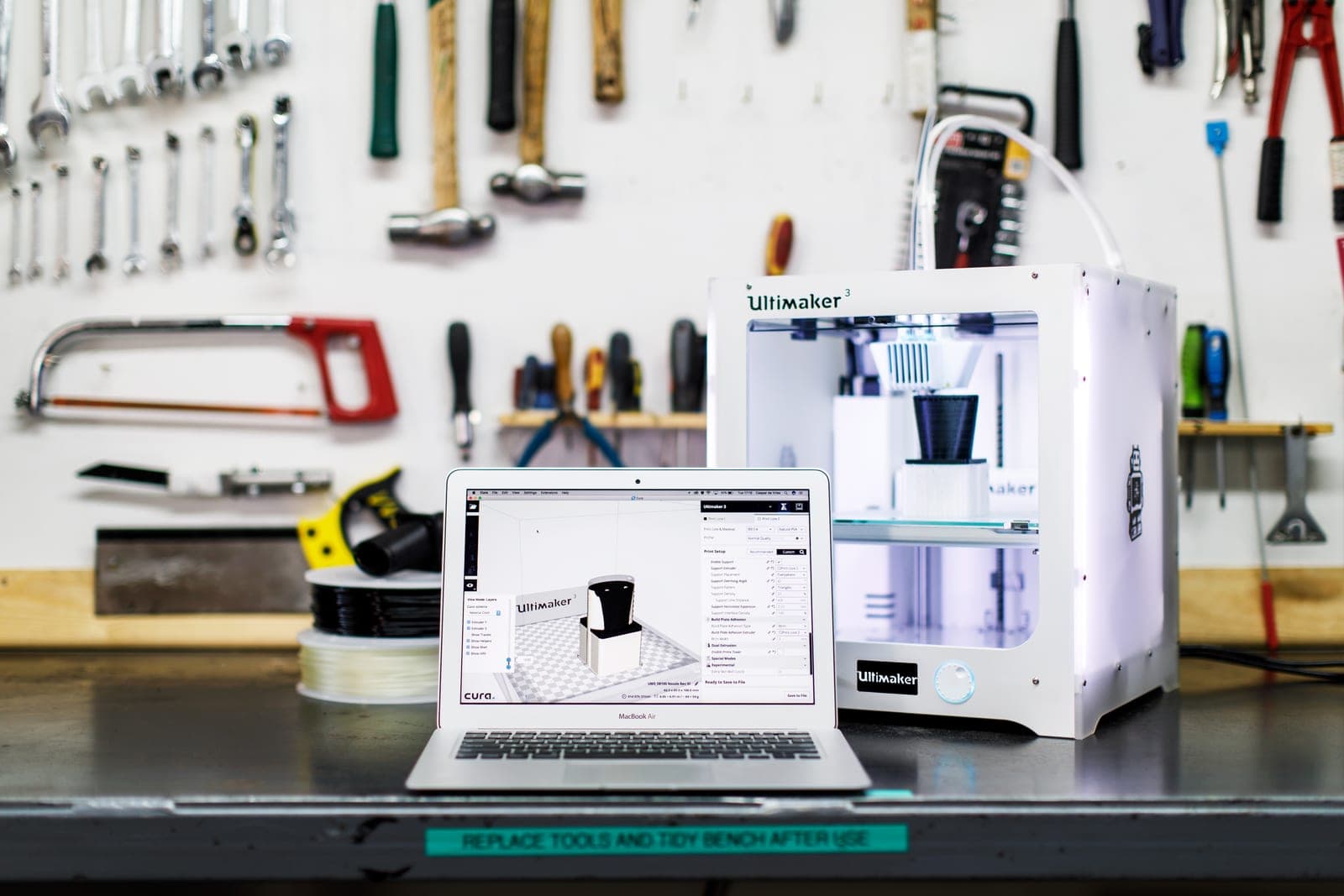 Laboratorul de Printare 3D